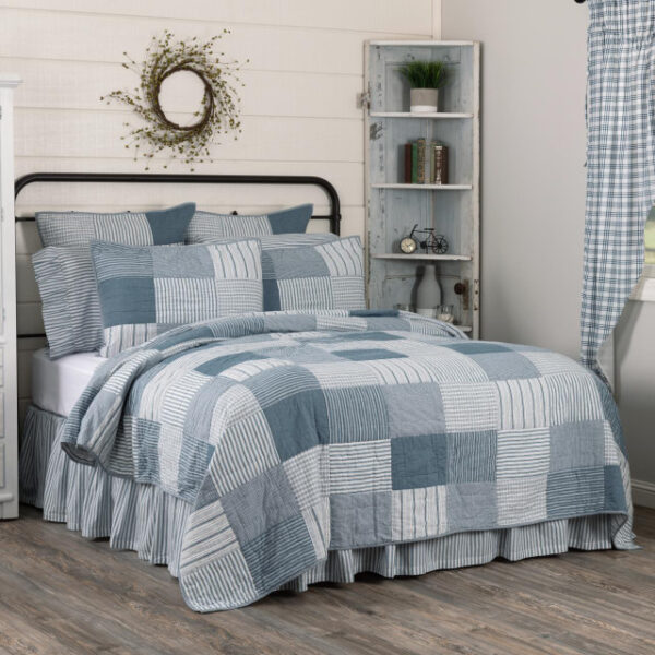 Sawyer Mill Blue Quilt